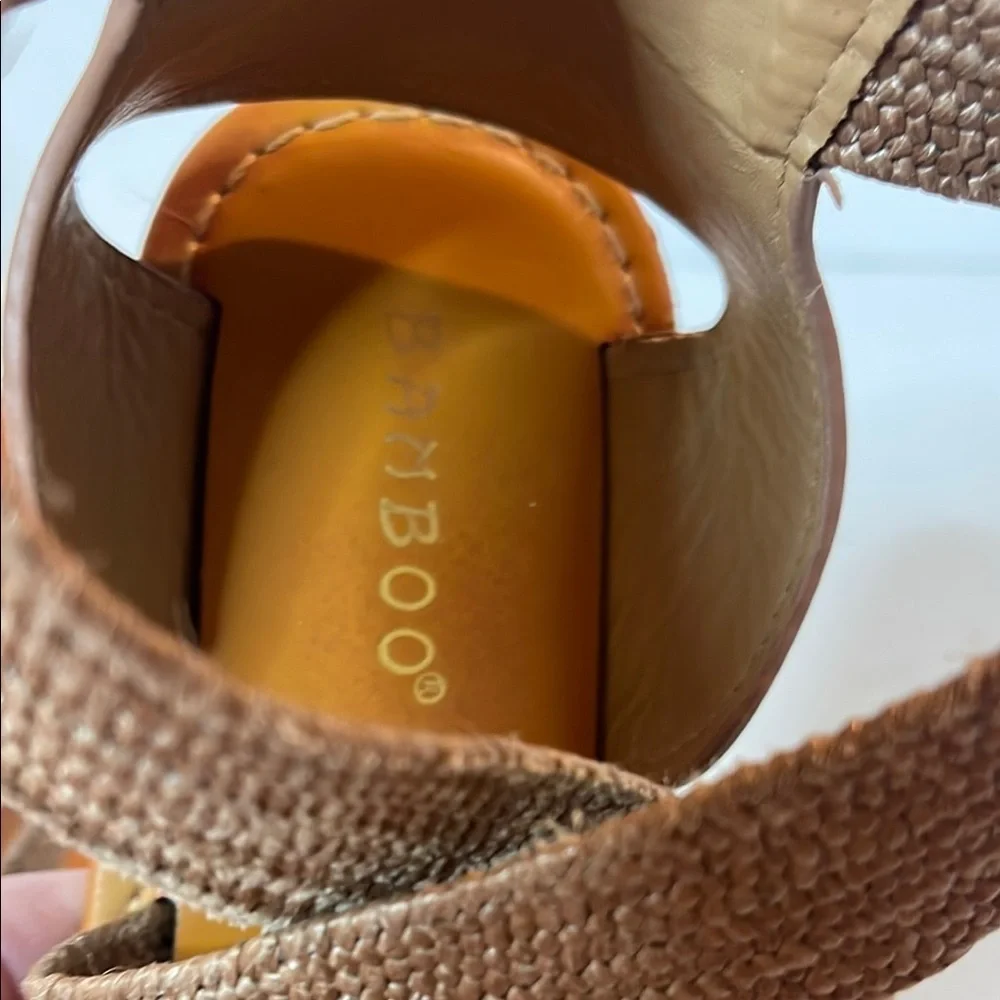 BAMBOO Tan Sandals Minimalist Slip-On Design